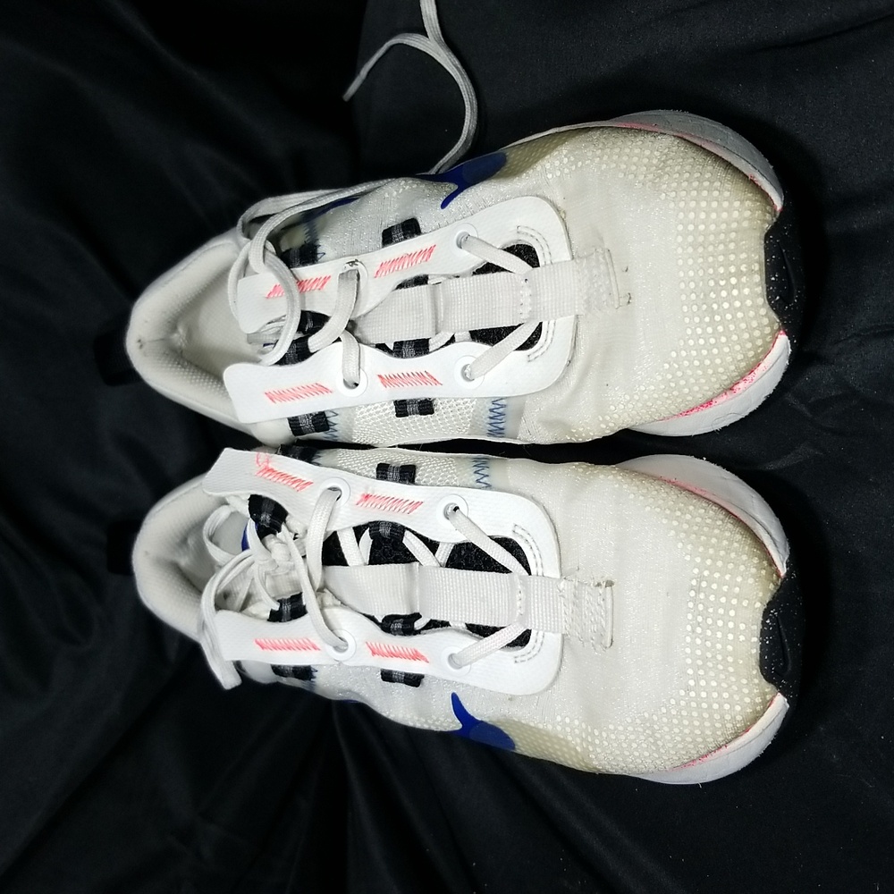 2022 Air Max 2021 GS 'Summit Boy's sneaker White Solar Red'